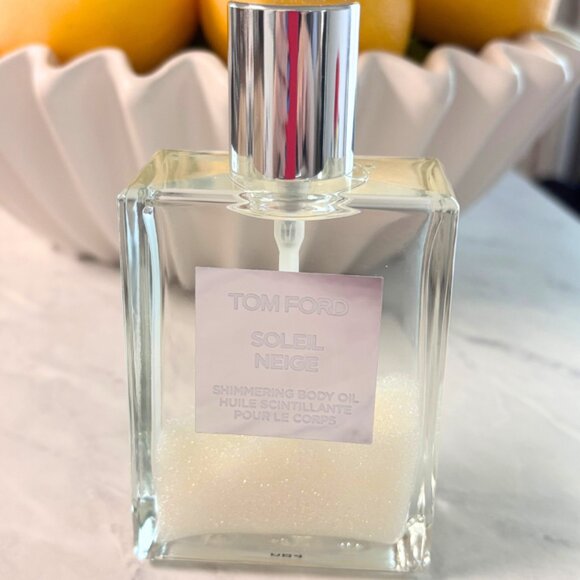 NIB | TOM FORD Soleil Neige Shimmering Body Oil 3.4 oz/100ml | New Sealed - Picture 4 of 8